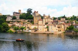 Campings Camping 3 etoiles - Piscine - ccbahd0 : photos des chambres