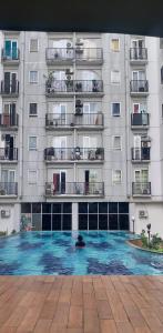 City Light Studio Exclusive 1