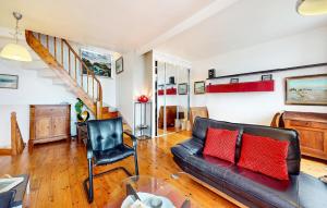 2 Bedroom Stunning Home In Quiberon