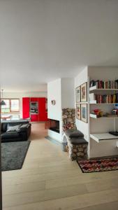 Magiau - Piano terra in Villa con Giardino