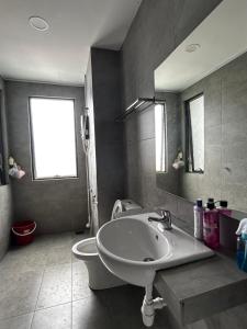 USJ One Home Stay