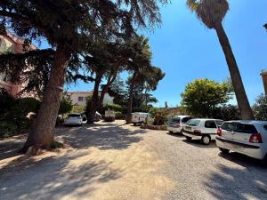 Appartements Studio Moderne - Terrasse - Parking Prive : photos des chambres