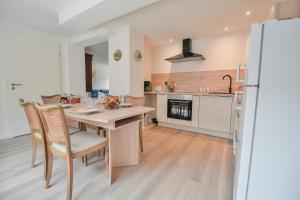 Appartements APPARTEMENT JANGO - Au Calme des Vignes - Parking privatif & Animaux Bienvenus : photos des chambres