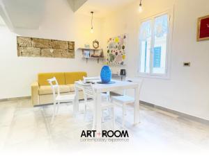 Dalì Art Room Studio Apartment