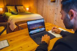 Entre Couette & Bulles