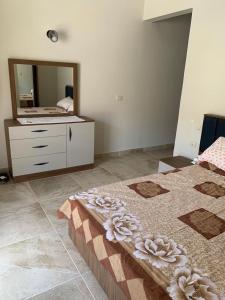 La Vista Bay, North Coast - Chalet With Garden