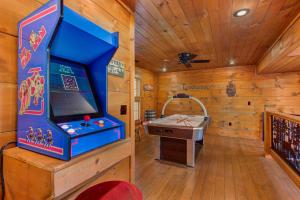 The Buckhorn by Stony Brook Cabins