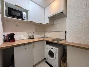 Studio with pool and tennis