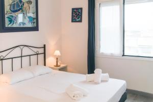 WELCS APARTAMENTO 244 EMP con terraza con vista