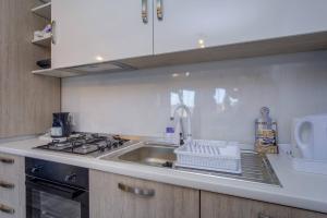 Modern App Pinija with terrace & BBQ, Mali Lošinj