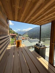 Mountain Chalet Kappl - Luxury - Near Ischgl - Panorama Mountain View - Penthouse & Chalets