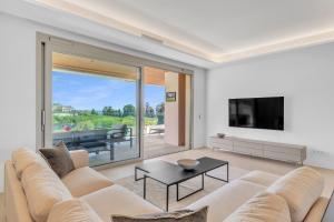 Benalus II Luxury Apartment