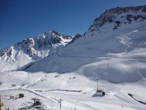 Appartement 6 pers – Balcon sud – Pied des pistes – La Mongie - FR-1-404-121