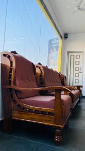 THE PLAZA, Very Close to Indira Gandhi Square, Near Sri Kamatchi Hotel, 100 feet Road, PONDICHERRY - BMC