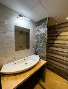 HOTEL WIND FLOWER Andheri West