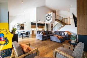 Horizon 305 Luxurious & Modern Ski-in Ski-out Village View