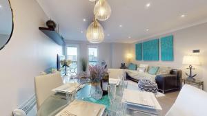 Marina View Apartment