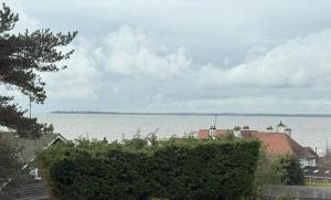 Lighthouse Lodge