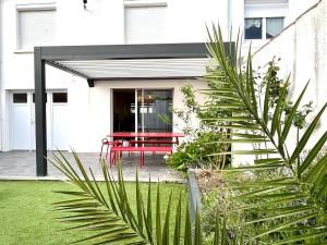 Maison au calme - 3 chambres avec lits doubles et douillets - jardin privé