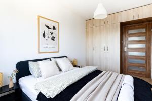 Grójecka 14a SuperApart z balkonem na Ochocie