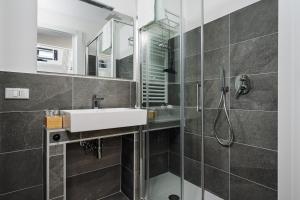NEW - Loft 4 pax - 50m from Metro - Private Entry