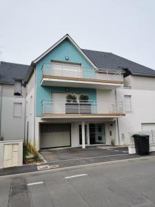 Appartements 2 room Apartment terrace near beach : photos des chambres