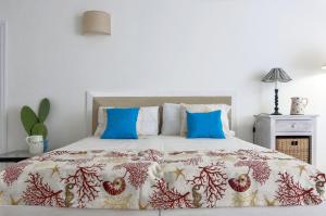 Villa Perla Bianca by LoveSud