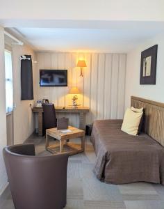 Hotels Le Cap Hornu : photos des chambres