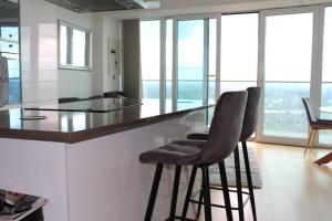 Luxurious Modern Canary Wharf Apt - London Views