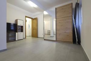Status-M Apartments Seoce17