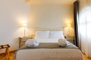 Superior Double Room room in Hotel Sercotel Villa de Laguardia