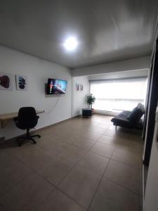 Denier House Guabinal Apto 2 41-60 AV GUABINAL