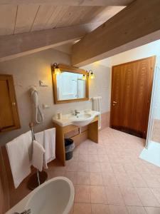 Quadruple Room with Mountain View