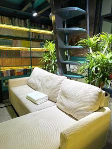 Nhà sách Mãos homestay I