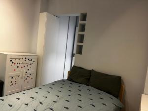 Kiseleff Flat - 2BR, Family-Friendly, Free Parking