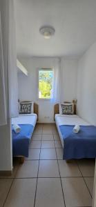 Maisons de vacances Chalet paisible a la plage, piscine et tennis : photos des chambres