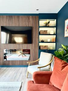 Barton Suites Luxury Home 2 of 2 Sleeps 6