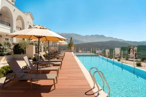 Nana & Nona Luštica Bay