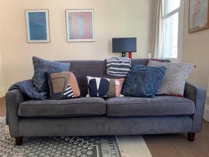 Entire apartment by Northcote Road