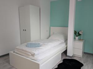 Stilvoll Wohnen: gemütliche Werkswohnung in Hemmingstedt