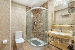 Albatros Garden & Heated Pool