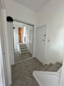 Hidden Modern Gem Zone 1!