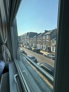 Hidden Modern Gem Zone 1!