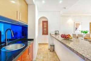 Albatros Garden & Heated Pool