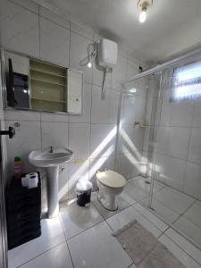 Chalé térreo - 50 metros da praia da Maranduba beira mar