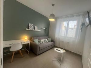 Appartements Le Petit Clos-y - Appart hypercentre avec parking + terrasse : photos des chambres