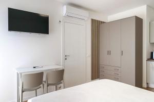 LAGOBALDO Apartments - Regarda Travel