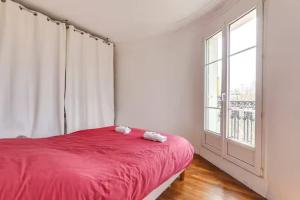 Comfort and tranquility near the Canal de l Ourcq