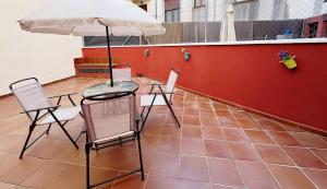 Piso bajo con terraza