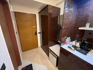 The Royal Palace in Omaxe Hazratganj Near Ekana Stadium